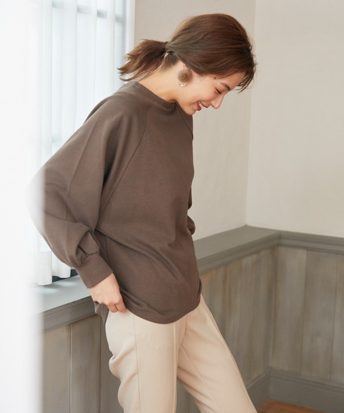 Rewde(ルゥデ)の「バックコンシャスプルオーバー(1R15-09191)(Tシャツ/カットソー・レディース・スモークピンク/ブラウン/ホワイト/ブラック・M)」の16枚目の写真
