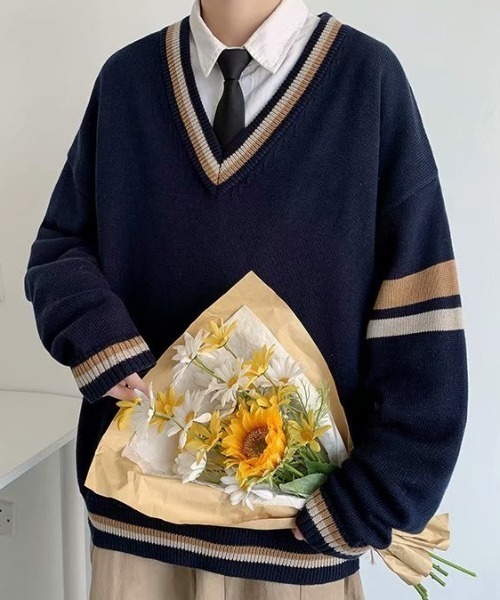 MGV（エムジーヴィー）の「Vネックダブルラインニットプルオーバー（ニット/セーター・メンズ・ベージュ/ネイビー・MEDIUM/LARGE/X-LARGE）」の19枚目の写真