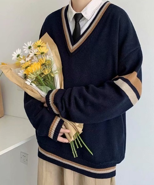 MGV（エムジーヴィー）の「Vネックダブルラインニットプルオーバー（ニット/セーター・メンズ・ベージュ/ネイビー・MEDIUM/LARGE/X-LARGE）」の17枚目の写真