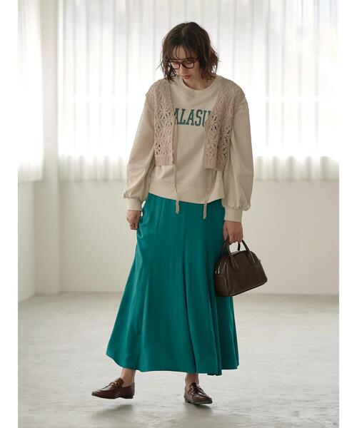 earth music&ecology（アースミュージックアンドエコロジー）の「幾何学フラワークロシェベスト＊（ベスト・レディース・ボルドー/ホワイト系その他2・FREE）」の10枚目の写真