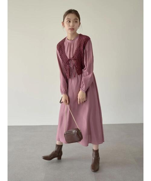 earth music&ecology（アースミュージックアンドエコロジー）の「幾何学フラワークロシェベスト＊（ベスト・レディース・ボルドー/ホワイト系その他2・FREE）」の15枚目の写真