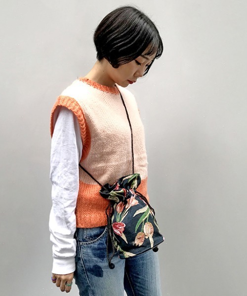 Casselini(キャセリーニ)の「【直営店限定】Casselini(キャセリーニ)フラワージャガード巾着(ショルダーバッグ・レディース・ネイビー/アイボリー・FREE)」の9枚目の写真