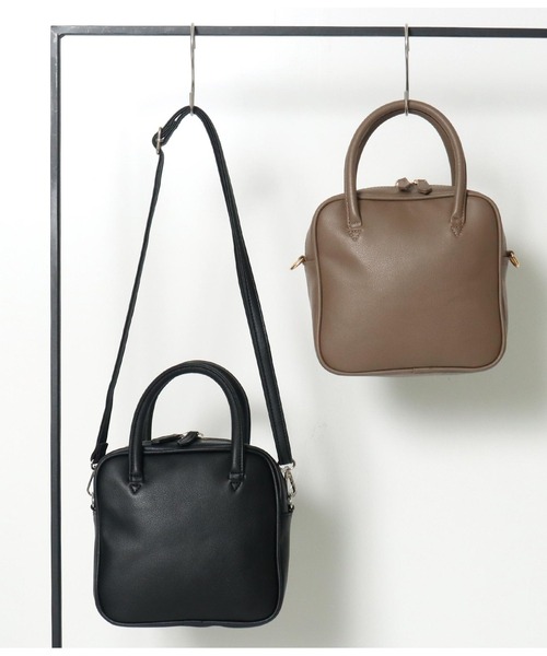 ANAP（アナップ）の「2WAYミニボストンバッグ（ボストンバッグ・レディース・ブラック/グレイッシュベージュ・FREE）」の11枚目の写真