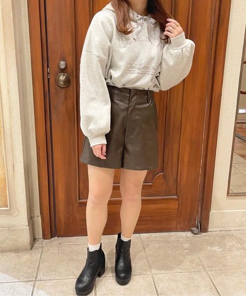 apres jour（アプレジュール）の「刺繍ロゴパーカー【ZOZOTOWN限定アイテム】（パーカー・レディース・ライトピンク/スモークピンク/アイボリー/ナチュラル・フリー/X-LARGE）」の19枚目の写真