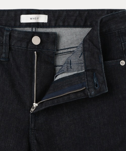 WHEIR(ウェア)の「WHEIR ハイパーストレッチクロップドデニムスキニー(デニムパンツ・レディース・ダークブラック/ダークインディゴブルー/ライトインディゴブルー/ワンウォッシュ・26/27/24/23/25)」の9枚目の写真