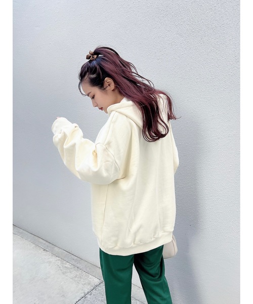 jumelle(ジュメロ)の「NCNWユニセックススウェット(スウェット・レディース・パープル/グレー/クリーム・LARGE/MEDIUM)」の15枚目の写真