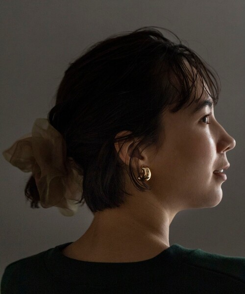 THE SHOP TK (ザ ショップ ティーケー )の「◆【Nerine】オーガンジーシュシュ(その他ヘアアクセサリー・レディース・ブラウン系その他/グリーン系/オレンジ・99)」の4枚目の写真