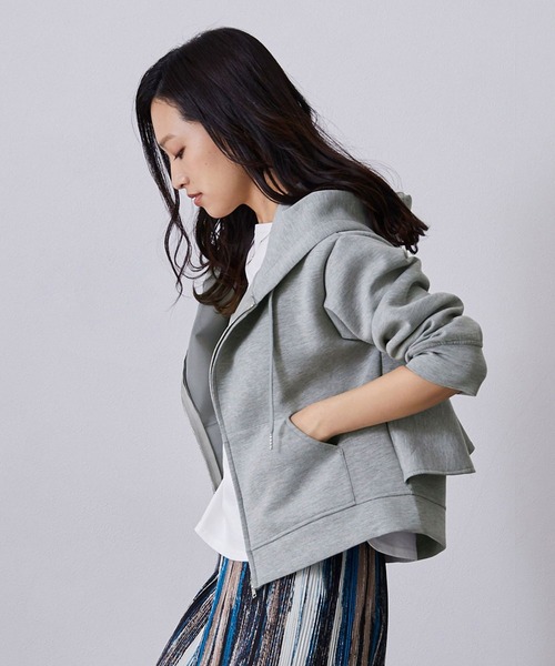 NICOLE white（ニコルホワイト）の「バックフリルフード ZIP PARKA（パーカー・レディース・グレー/杢グレー/ネイビー/ミント・FREE）」の2枚目の写真