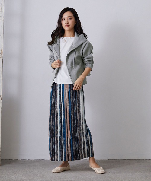 NICOLE white（ニコルホワイト）の「バックフリルフード ZIP PARKA（パーカー・レディース・グレー/杢グレー/ネイビー/ミント・FREE）」の21枚目の写真