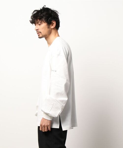 MIDIUMISOLID（ミディウミソリッド）の「【MEN】クルーネックロングスリーブT（Tシャツ/カットソー・メンズ・グレー/オフホワイト/ブルー/ブラック・48）」の5枚目の写真