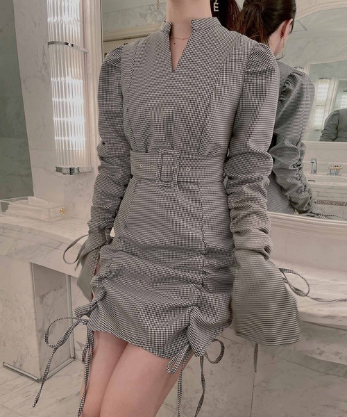 ANDGEEBEE(アンジービー)の「ドロストリボンワンピ(ワンピース・レディース・ホワイト×ブラック/ブラック・MEDIUM)」の6枚目の写真