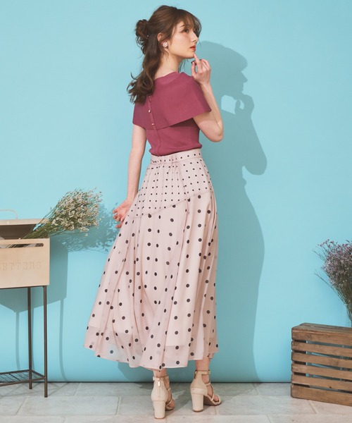 NOELA(ノエラ)の「バーサカラーリブニット(ニット/セーター・レディース・オフホワイト/ピンク/ベージュ/ブラック・フリー)」の5枚目の写真