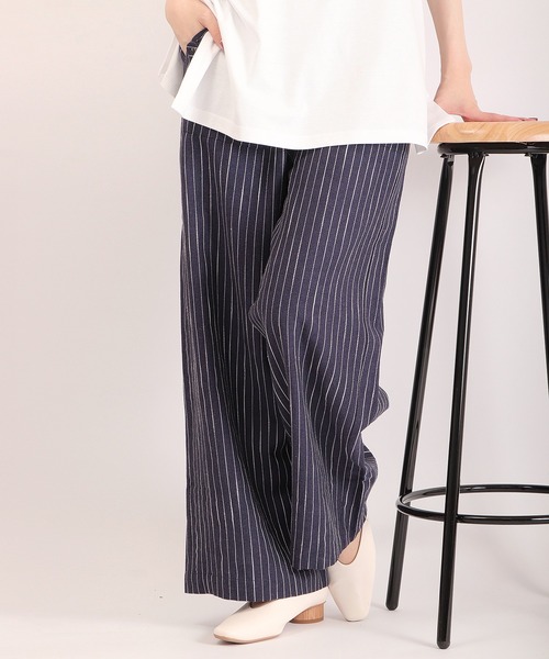 Anna Nicola（アンナニコラ）の「Anna Nicola リネンストライプ ベイカーパンツ（その他パンツ・レディース・ネイビー/ベージュ/オフホワイト・38）」の3枚目の写真