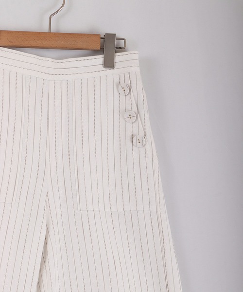 Anna Nicola（アンナニコラ）の「Anna Nicola リネンストライプ ベイカーパンツ（その他パンツ・レディース・ネイビー/ベージュ/オフホワイト・38）」の20枚目の写真