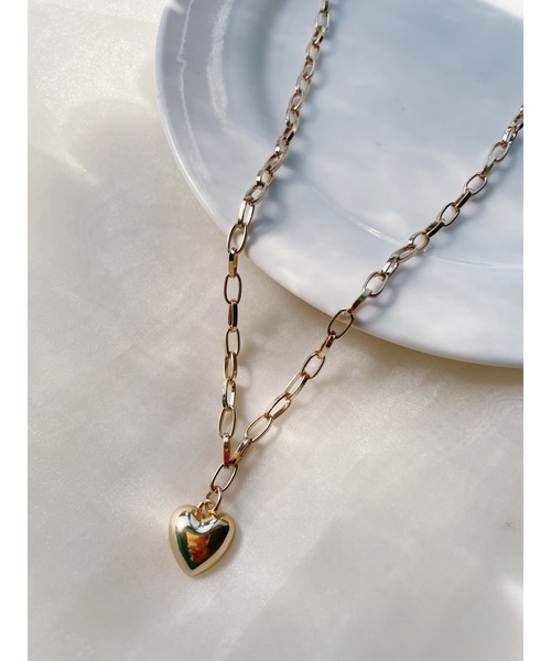 HEARTZ スクエアペンダントネックレス ハートモチーフスクエアチェーンネックレス（ネックレス）｜H