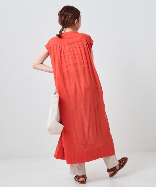 FREAK'S STORE（フリークスストア）の「【プチシリーズ】インドコットンクレープシャツワンピース（シャツワンピース・レディース・オレンジ/オリーブ/サックスブルー/オフホワイト/グリーン/ブラック・ﾌﾘ-）」の8枚目の写真