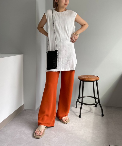 CAPRICIEUX LE'MAGE(カプリシューレマージュ)の「バイヤスイージーパンツ(その他パンツ・レディース・ブラック/オレンジ/アイボリー・FREE)」の4枚目の写真