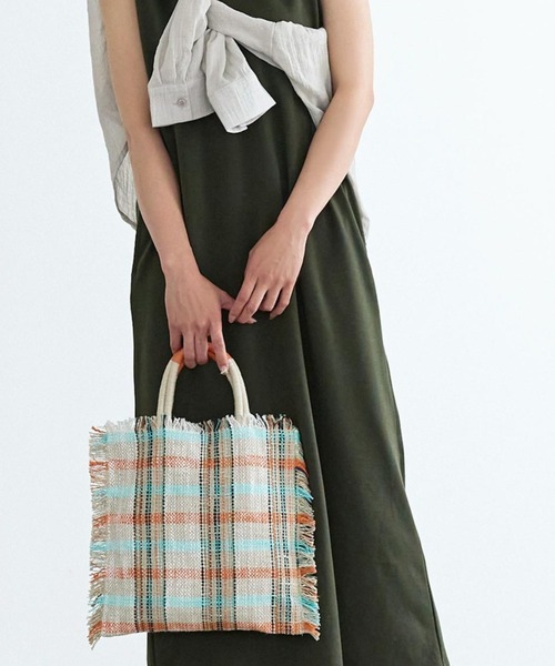 KOBE LETTUCE（コウベレタス）の「フリンジジャガードトートバッグ[B1469]（トートバッグ・レディース・オフホワイト/ベージュ系その他/ブラック系その他・FREE）」の3枚目の写真