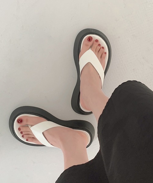 HALEY PESCA(ヘーリーペスカ)の「HALEY PESCA/厚底トング ビーチサンダル(サンダル・レディース・ホワイト/ブラック/ブラウン・36/38)」の8枚目の写真