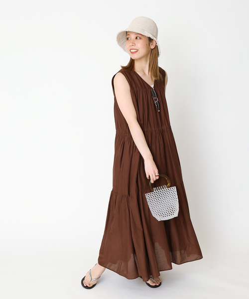 B.C STOCK（ベーセーストック）の「《追加》ティアード Vネック ワンピース（ワンピース・レディース・ホワイト/ブラック/ブラウン/グリーン・FREE）」の10枚目の写真