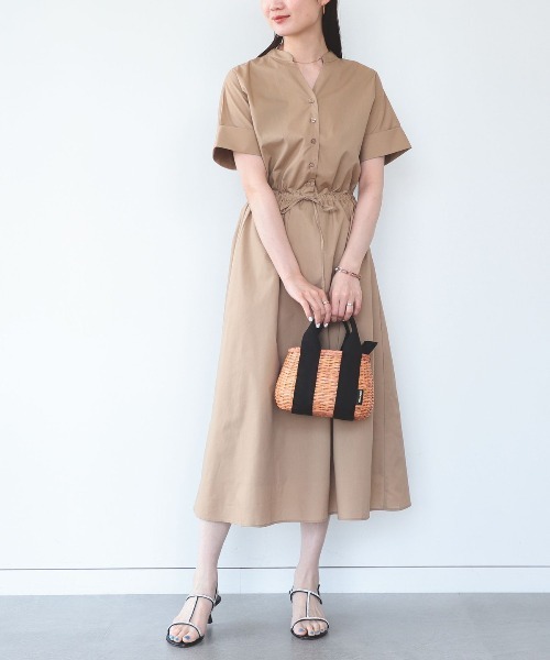 BEAMS HEART（ビームスハート）の「スキッパー ドロスト ワンピース（洗濯機可能）（ワンピース・レディース・ベージュ/ネイビー/グリーン/サックスブルー/グリーン系その他4・ONE SIZE）」の19枚目の写真