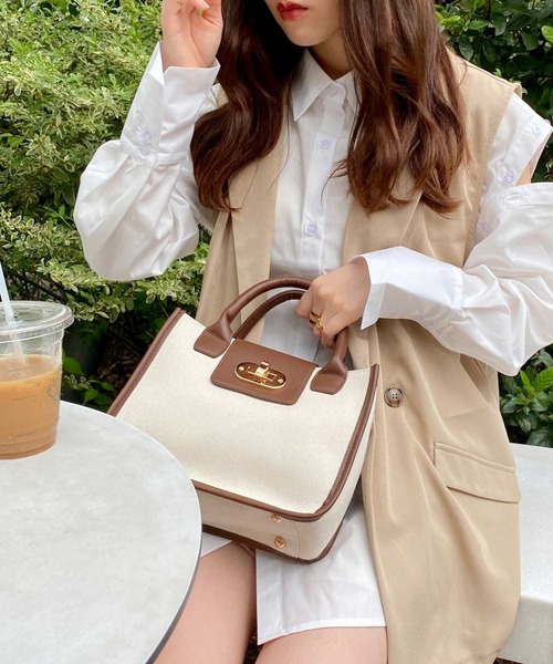 INGNI（イング）の「マルチWAYシャツ（シャツ/ブラウス・レディース・オフホワイト/ブルー系1/ピンク系9・M）」の8枚目の写真