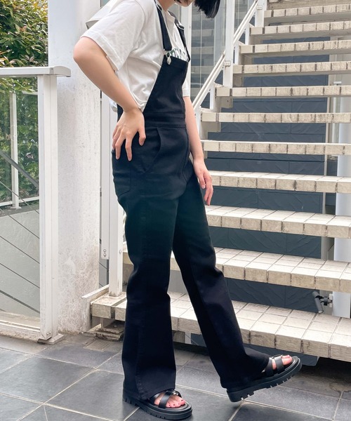 WEGO（ウィゴー）の「WEGO/フレアサロペット（サロペット/オーバーオール・レディース・ブラック・FREE）」の3枚目の写真