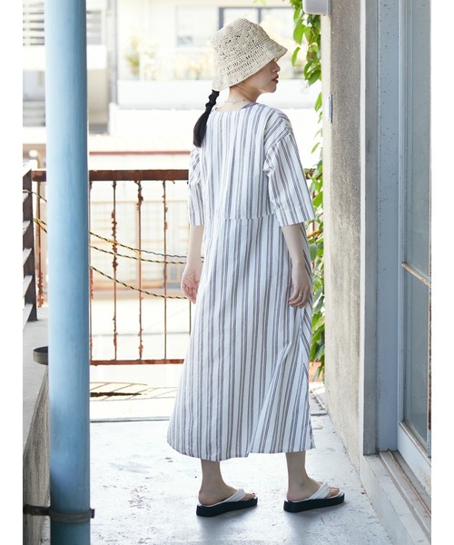 CRAFT STANDARD BOUTIQUE（クラフトスタンダードブティック）の「Vネックリネン混カフタンワンピース　＊◆（ワンピース・レディース・ストライプ・FREE）」の15枚目の写真