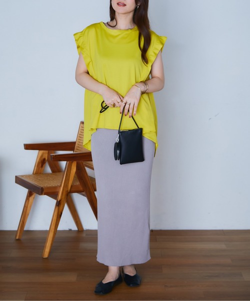 ECRIRE（エクリール）の「【miho.a.nicoコラボ】タックデザインノースリーブカットソーブラウス（シャツ/ブラウス・レディース・ブラック/オフホワイト/イエロー/オレンジ・M/L）」の12枚目の写真