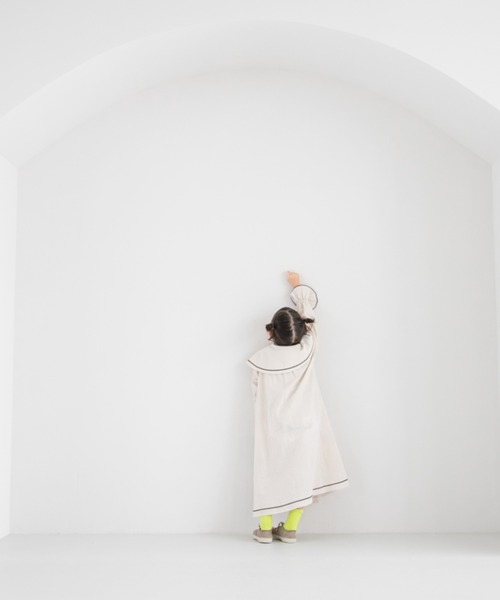 LOWRYS FARM（ローリーズファーム）の「ビッグカラーワンピース　157859（ワンピース・キッズ・ブラック/アイボリー・110cm/120cm/130cm/140cm/150cm）」の14枚目の写真