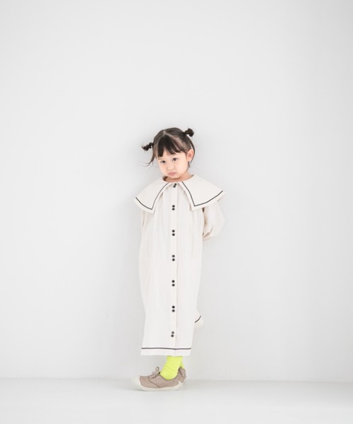 LOWRYS FARM（ローリーズファーム）の「ビッグカラーワンピース　157859（ワンピース・キッズ・ブラック/アイボリー・110cm/120cm/130cm/140cm/150cm）」の16枚目の写真