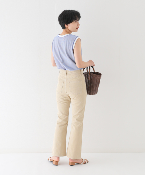 B.C STOCK（ベーセーストック）の「デニムフレアパンツ（デニムパンツ・レディース・ブラック/ベージュ/ブルー系その他・SMALL/MEDIUM/LARGE）」の7枚目の写真