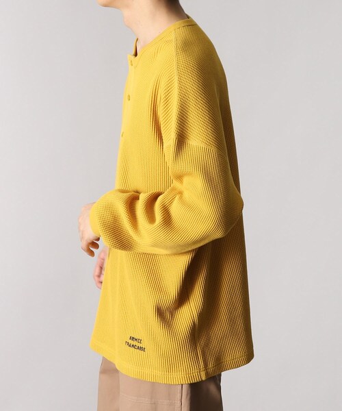 THE SHOP TK （ザ ショップ ティーケー ）の「◆【LUCEBER/ルースバー別注】ヘヴィーウエイトワッフル ヘンリーネックロングスリーブTシャツ（Tシャツ/カットソー・メンズ・ダークグレー/マスタード/オフホワイト・03/02）」の5枚目の写真