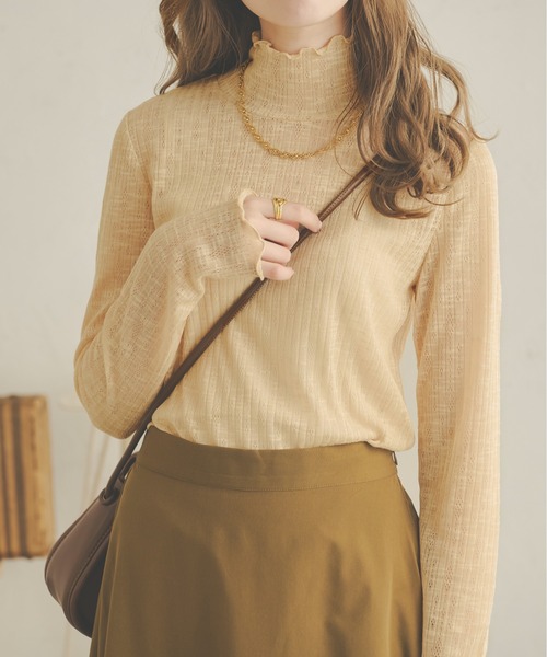 Ambre Neige(アンブルネージュ)の「透かし編みハイネックトップス/【WEB/EC限定商品】(Tシャツ/カットソー・レディース・ブラック/ベージュ/アイボリー・FREE)」の9枚目の写真
