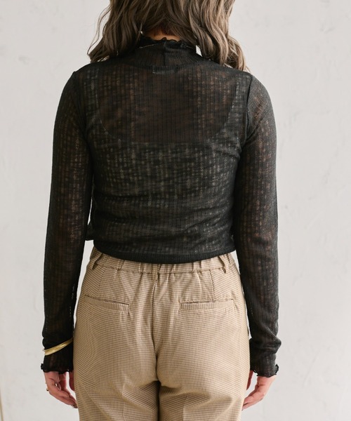 Ambre Neige(アンブルネージュ)の「透かし編みハイネックトップス/【WEB/EC限定商品】(Tシャツ/カットソー・レディース・ブラック/ベージュ/アイボリー・FREE)」の11枚目の写真