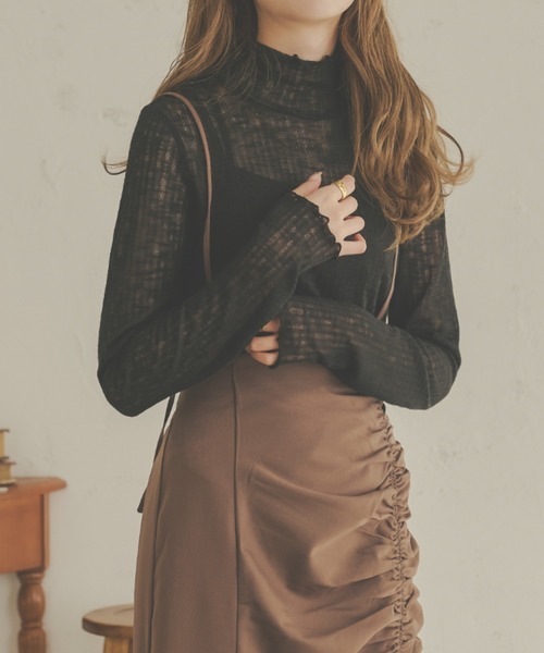 Ambre Neige(アンブルネージュ)の「透かし編みハイネックトップス/【WEB/EC限定商品】(Tシャツ/カットソー・レディース・ブラック/ベージュ/アイボリー・FREE)」の5枚目の写真