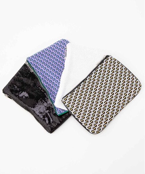Casselini（キャセリーニ）の「Casselini(キャセリーニ)ニットポーチ（ポーチ・レディース・ホワイト/ブラック/パープル/グレー・FREE）」の10枚目の写真