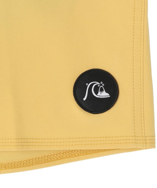 Quiksilver（クイックシルバー）の「BEACHSHORT 18NB/クイックシルバーボードショーツ・サーフトランクス(水着）（水着・メンズ・ブルー/ブラック/グリーン/ブラウン/イエロー・SMALL/MEDIUM/LARGE/X-LARGE）」の7枚目の写真