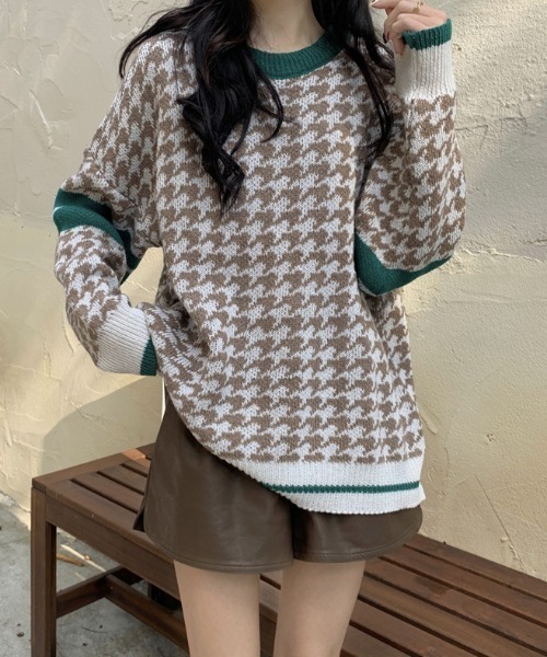 yuue' ( wear )（ユーイ）の「千鳥柄オーバーサイズ ビッグシルエット ロングスリーブニット（ニット/セーター・レディース・ベージュ/ブラウン/ブラック・FREE）」の3枚目の写真