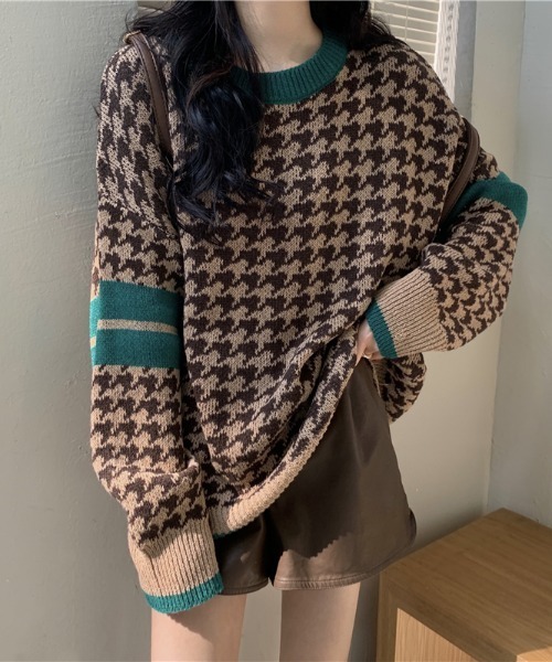 yuue' ( wear )（ユーイ）の「千鳥柄オーバーサイズ ビッグシルエット ロングスリーブニット（ニット/セーター・レディース・ベージュ/ブラウン/ブラック・FREE）」の2枚目の写真