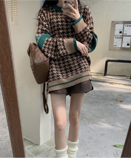 yuue' ( wear )（ユーイ）の「千鳥柄オーバーサイズ ビッグシルエット ロングスリーブニット（ニット/セーター・レディース・ベージュ/ブラウン/ブラック・FREE）」の8枚目の写真