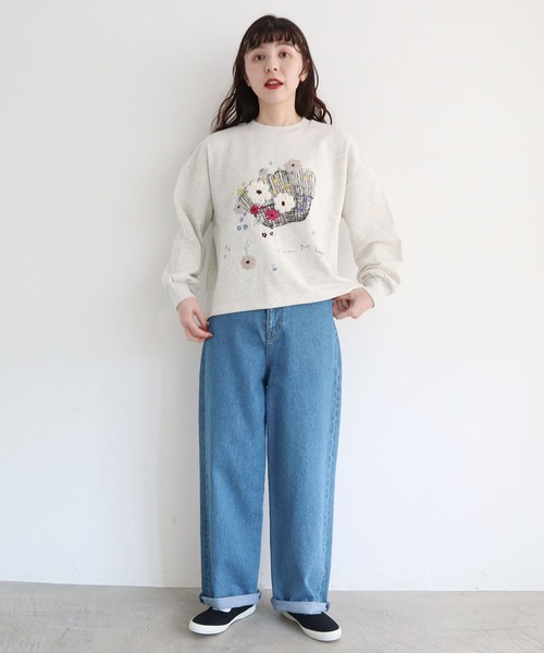l'atelier du savon(アトリエドサボン)の「こぼれるカゴのお花 毛糸刺繍PO(Tシャツ/カットソー・レディース・アイボリー/チャコールグレー・FREE)」の22枚目の写真