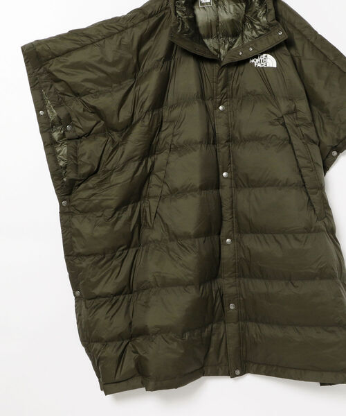 Ray BEAMS（レイビームス）の「【WEB限定】THE NORTH FACE / ポンチョ コート（ポンチョ・レディース・ブラック/オリーブ・ONE SIZE）」の17枚目の写真