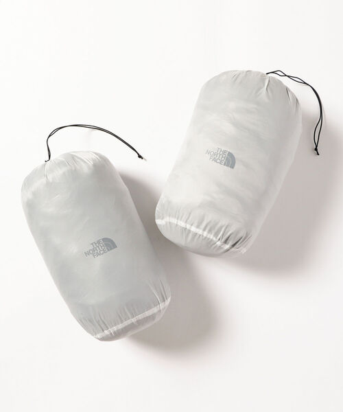 Ray BEAMS（レイビームス）の「【WEB限定】THE NORTH FACE / ポンチョ コート（ポンチョ・レディース・ブラック/オリーブ・ONE SIZE）」の22枚目の写真