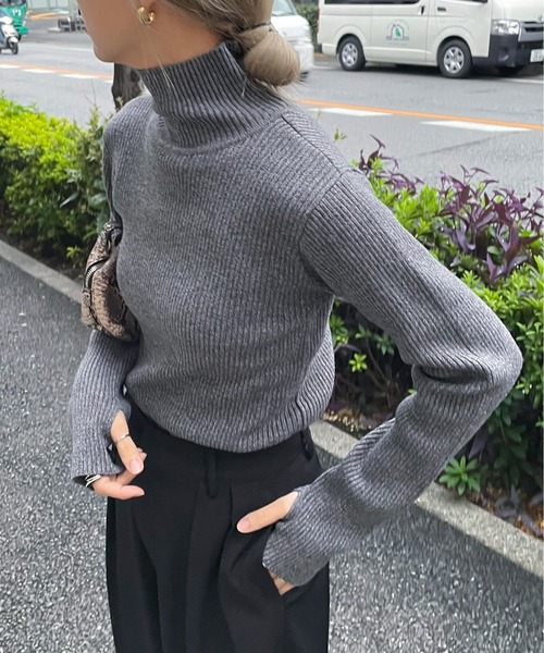 feepur(フェピュール)の「【ハンドウォッシャブル】メランジリブハイネックニット(ニット/セーター・レディース・ブラウン/チャコールグレー/ブルー/アイボリー・MEDIUM)」の3枚目の写真