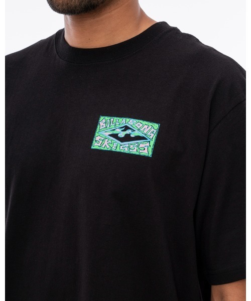 BILLABONG（ビラボン）の「【直営店限定】BILLABONG メンズ 【SKEGSS】 GREEN GOBLIN SS Ｔシャツ 【2022年秋冬モデル】/ビラボン半袖Tシャツ（Tシャツ/カットソー・メンズ・ブラック・MEDIUM/LARGE）」の6枚目の写真