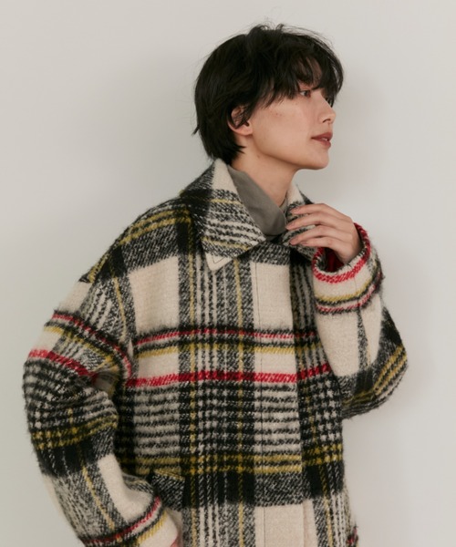 Maison de Beige（メゾンドベージュ）の「ループチェックステンカラーコート（ステンカラーコート・レディース・その他3・9号）」の12枚目の写真