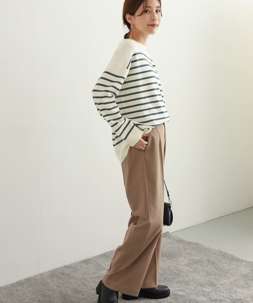 URBAN RESEARCH DOORS（アーバンリサーチドアーズ）の「パネルボーダー KNIT（ニット/セーター・レディース・ブラック/ベージュ/オフホワイト/ブルー・MEDIUM）」の21枚目の写真