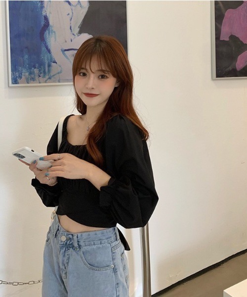 Auntie Rosa（アンティローザ）の「バックリボンクロップド丈TOPS（シャツ/ブラウス・レディース・ブラック/ホワイト・FREE）」の5枚目の写真