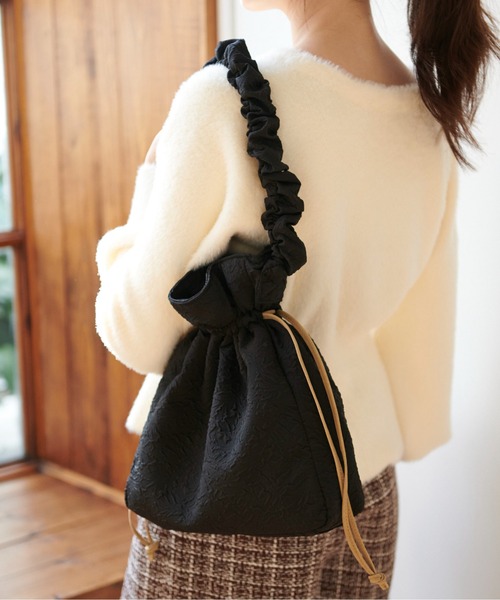 FREE'S MART（フリーズマート）の「◆巾着トート（トートバッグ・レディース・ブラック/ホワイト/グリーン・ﾌﾘ-）」の4枚目の写真